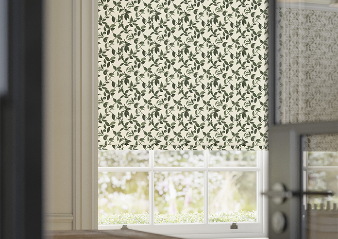 Plum Line, Coriscon - Roller Blind - Image 5